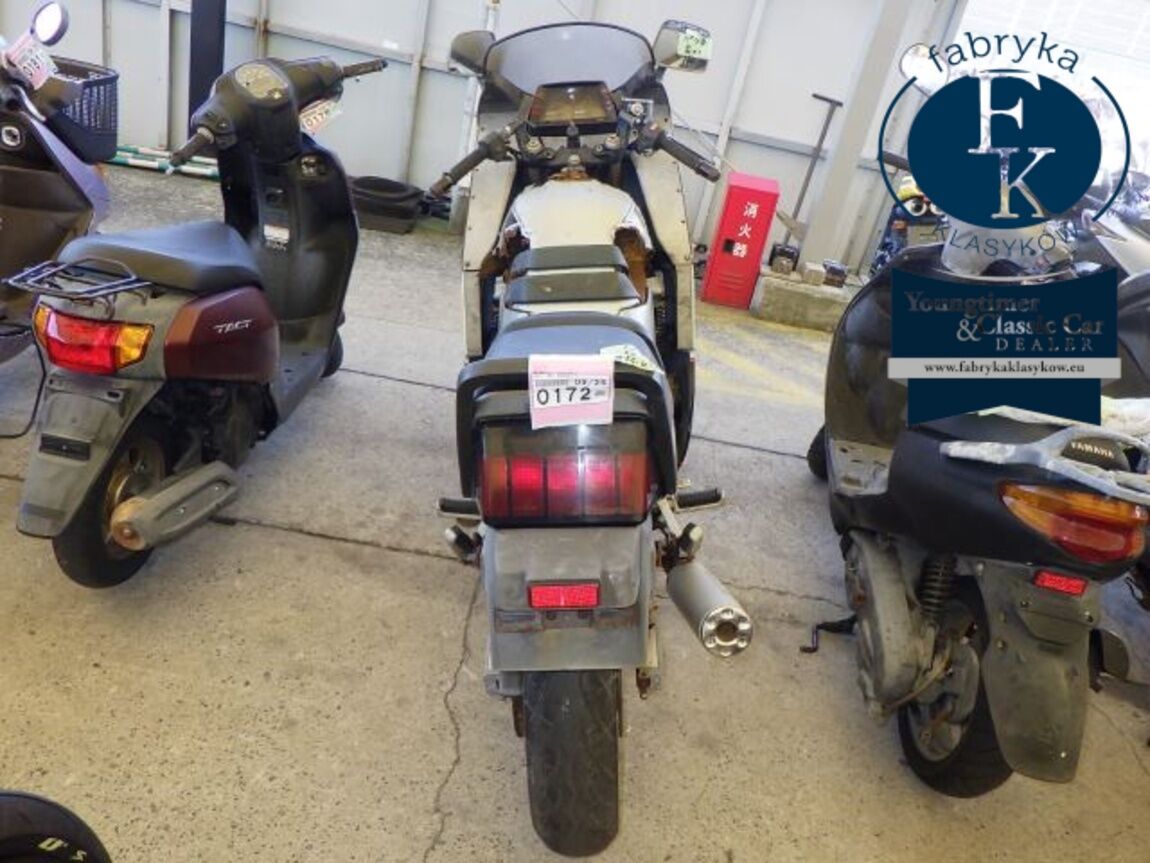 SUZUKI GSX1100 1985 - zdjęcie 20
