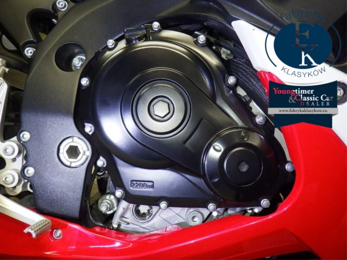SUZUKI GSX-R600 2019 - zdjęcie 10