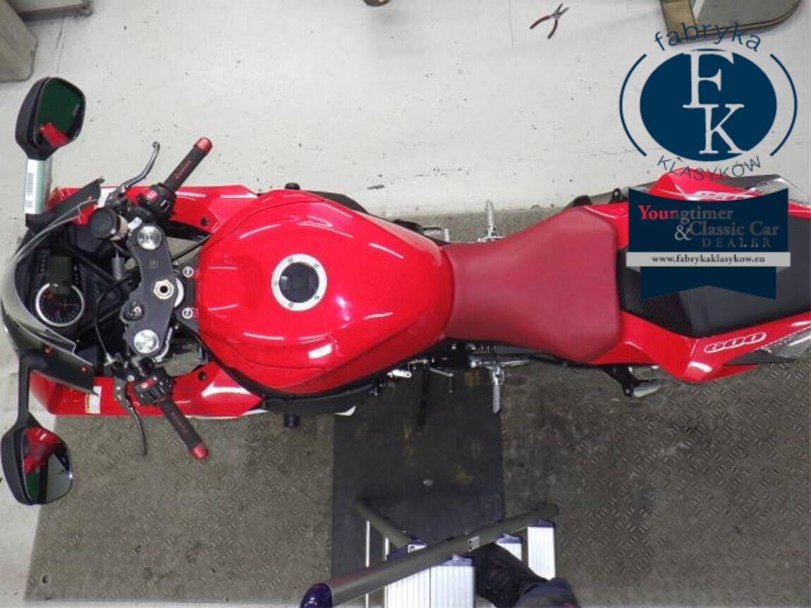 SUZUKI GSX-R600 2019 - zdjęcie 32