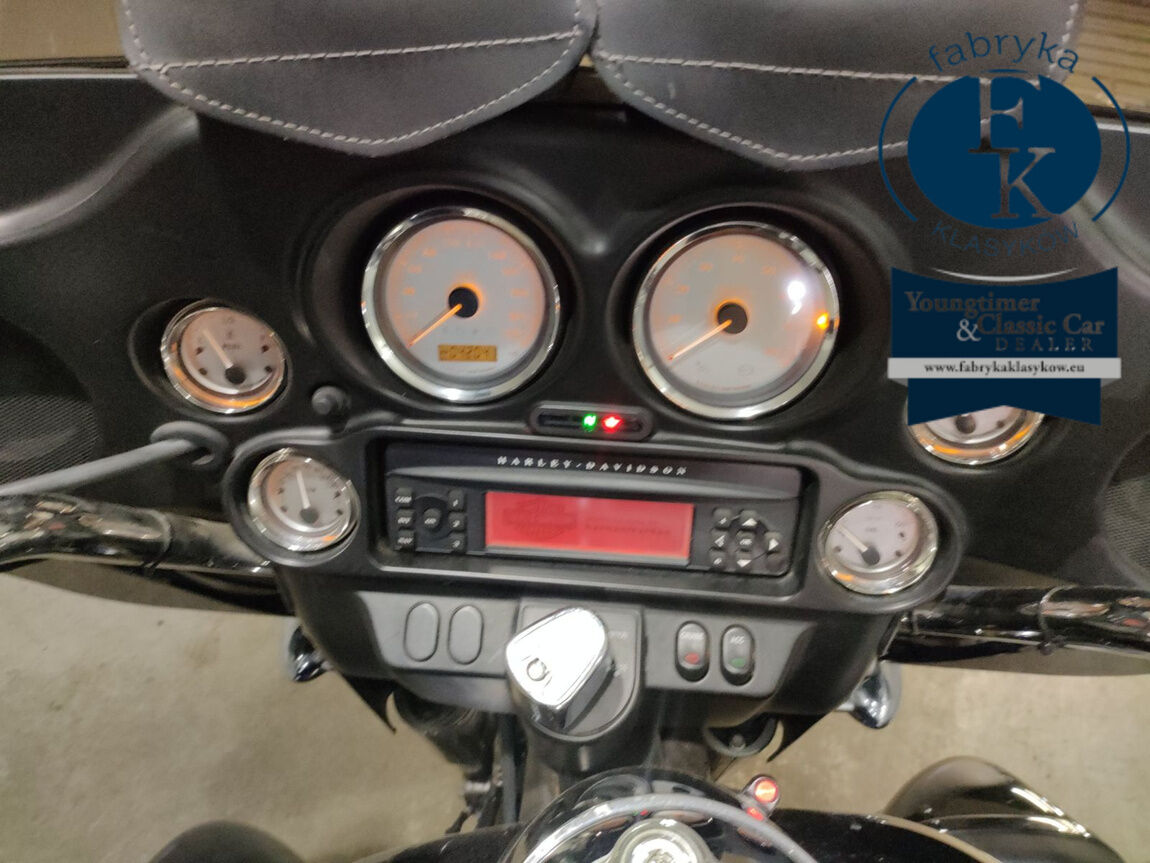 HARLEY-DAVIDSON FLHX1580 2011 - zdjęcie 6