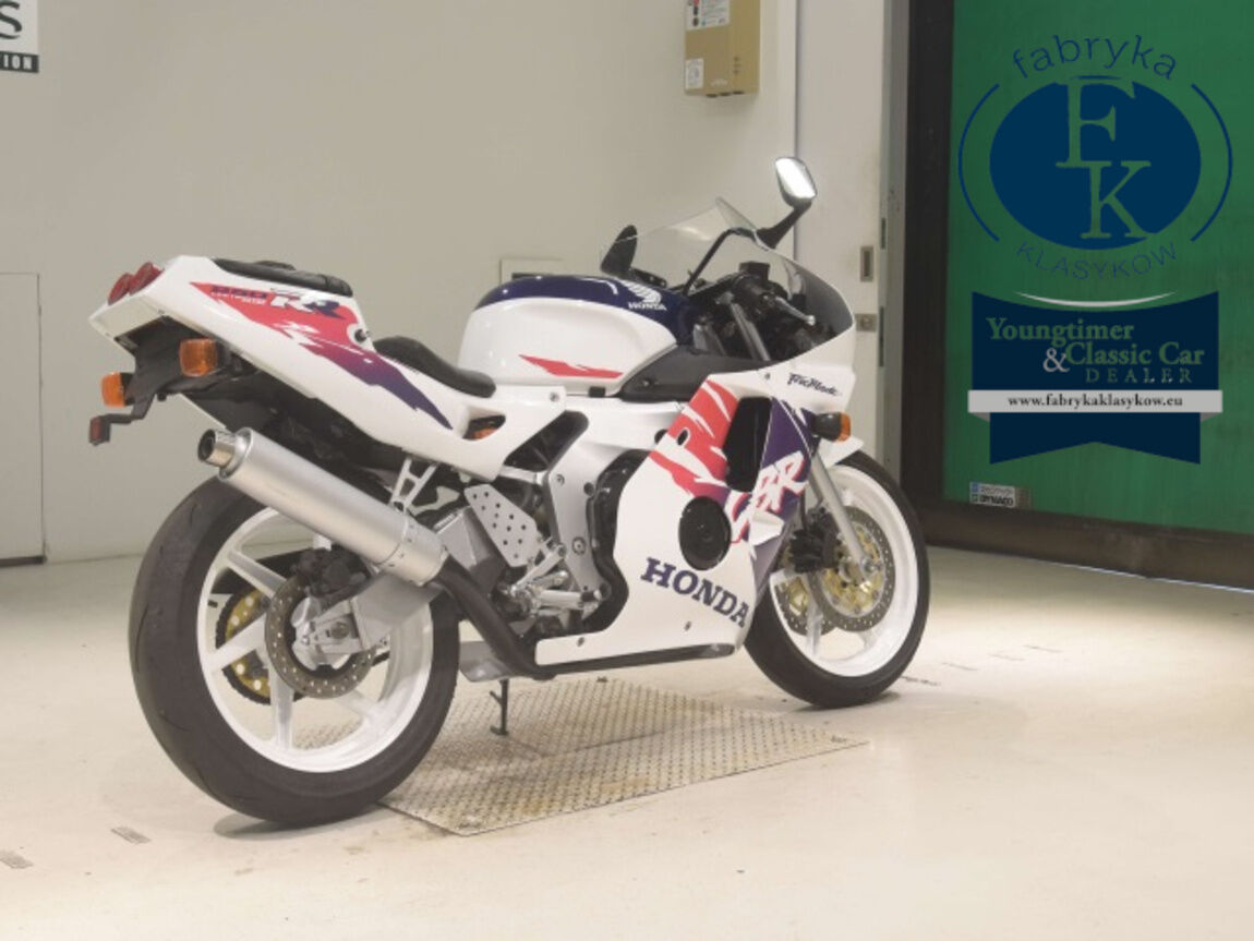 HONDA CBR250RR - zdjęcie 6
