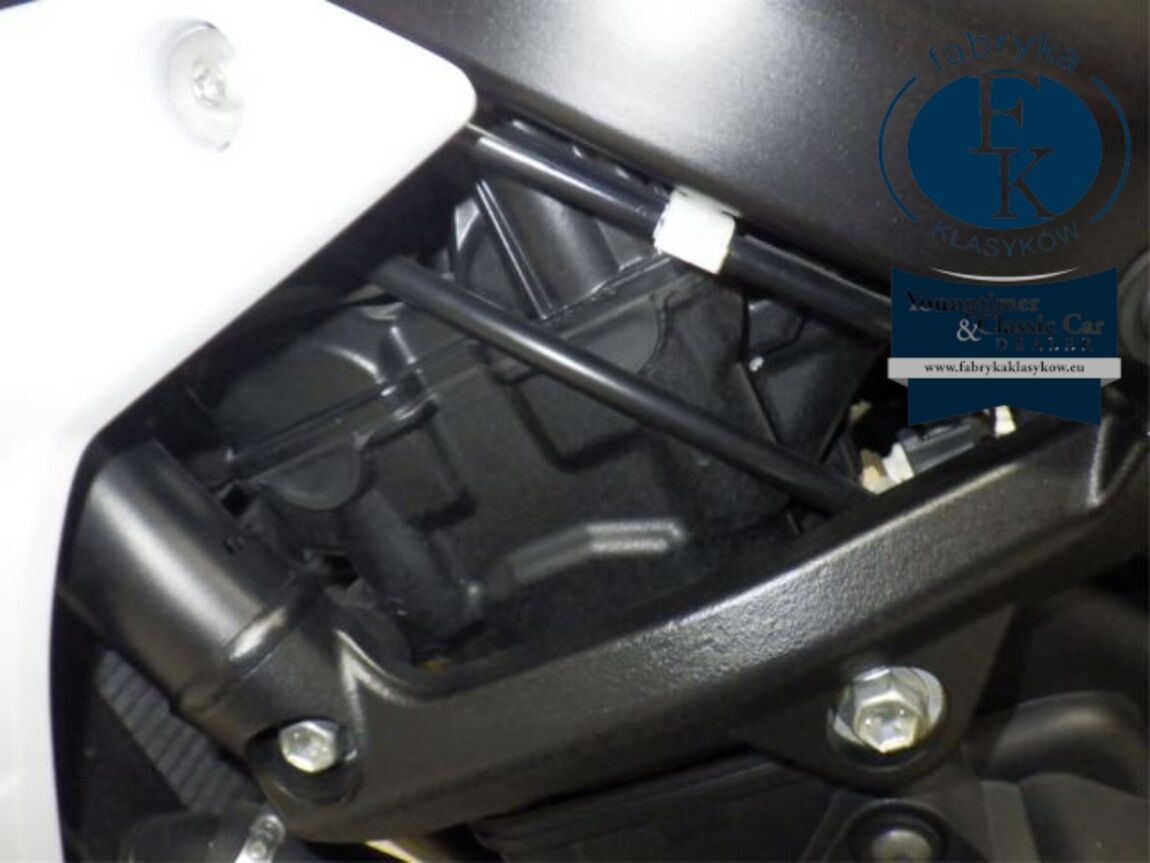 SUZUKI GSR750A 2013 - zdjęcie 14
