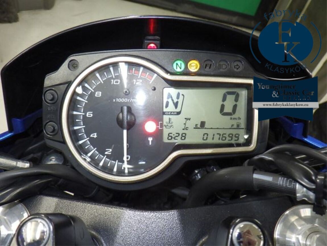 SUZUKI GSR750A 2013 - zdjęcie 15