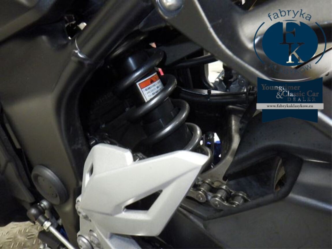 SUZUKI GSR750A 2013 - zdjęcie 29