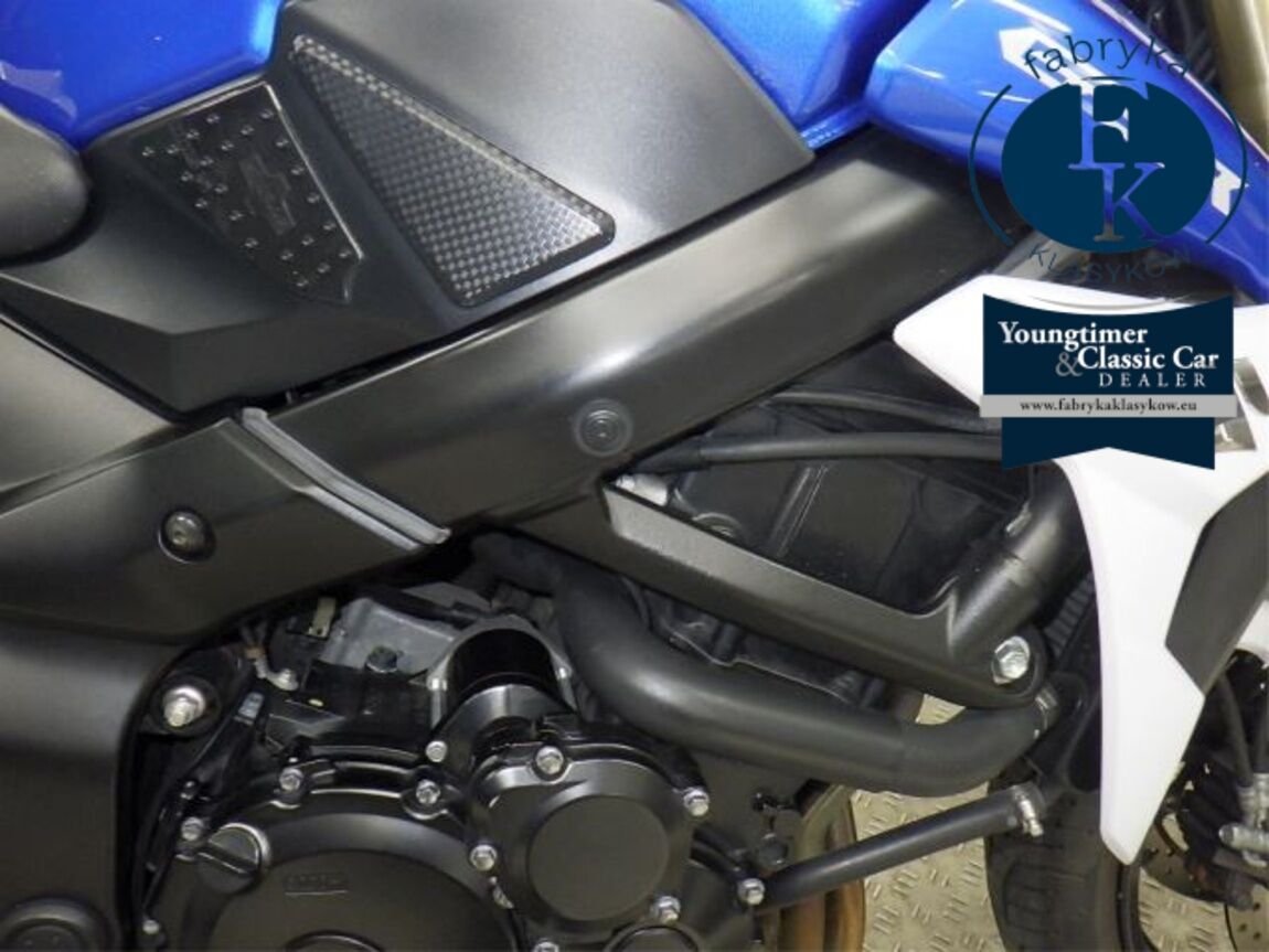 SUZUKI GSR750A 2013 - zdjęcie 32