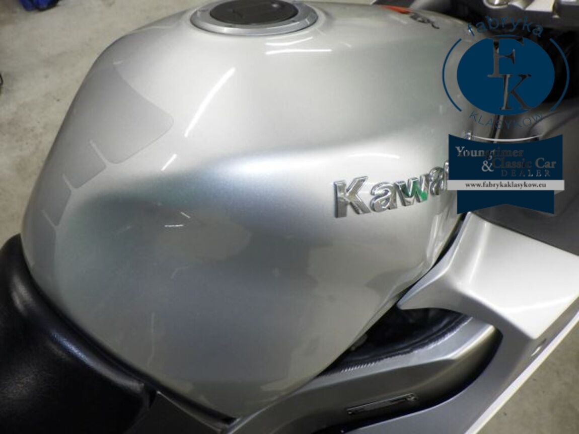 KAWASAKI ZZR1200 2002 - zdjęcie 18