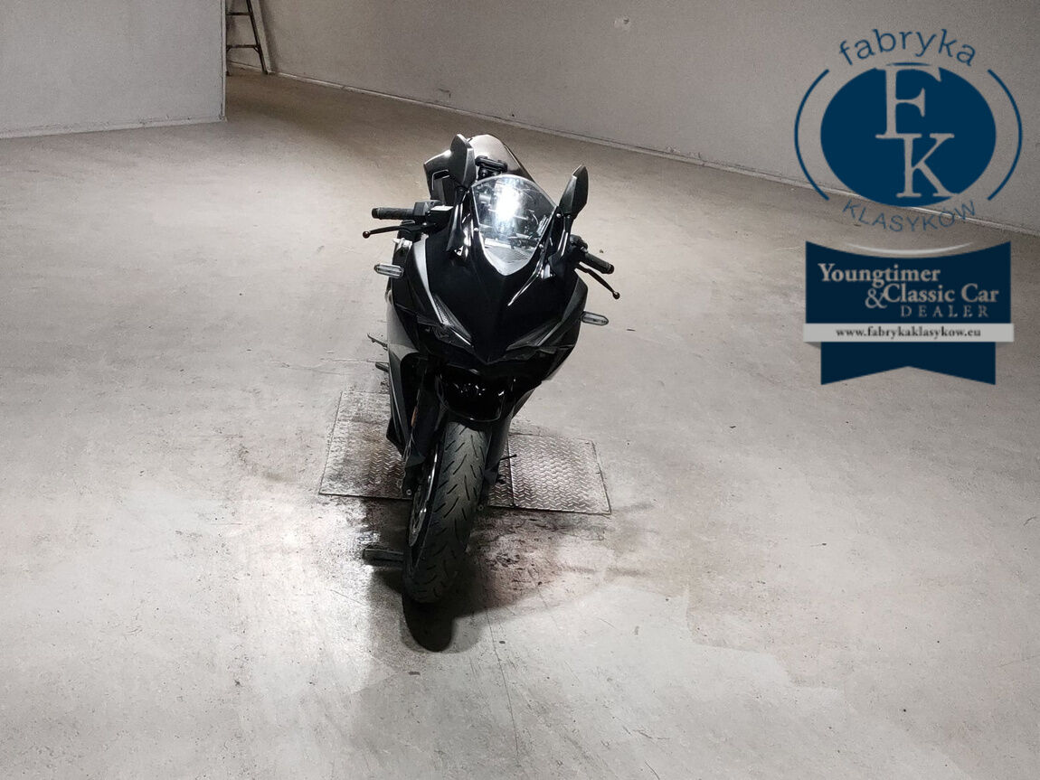 HONDA CBR250RR  - zdjęcie 4