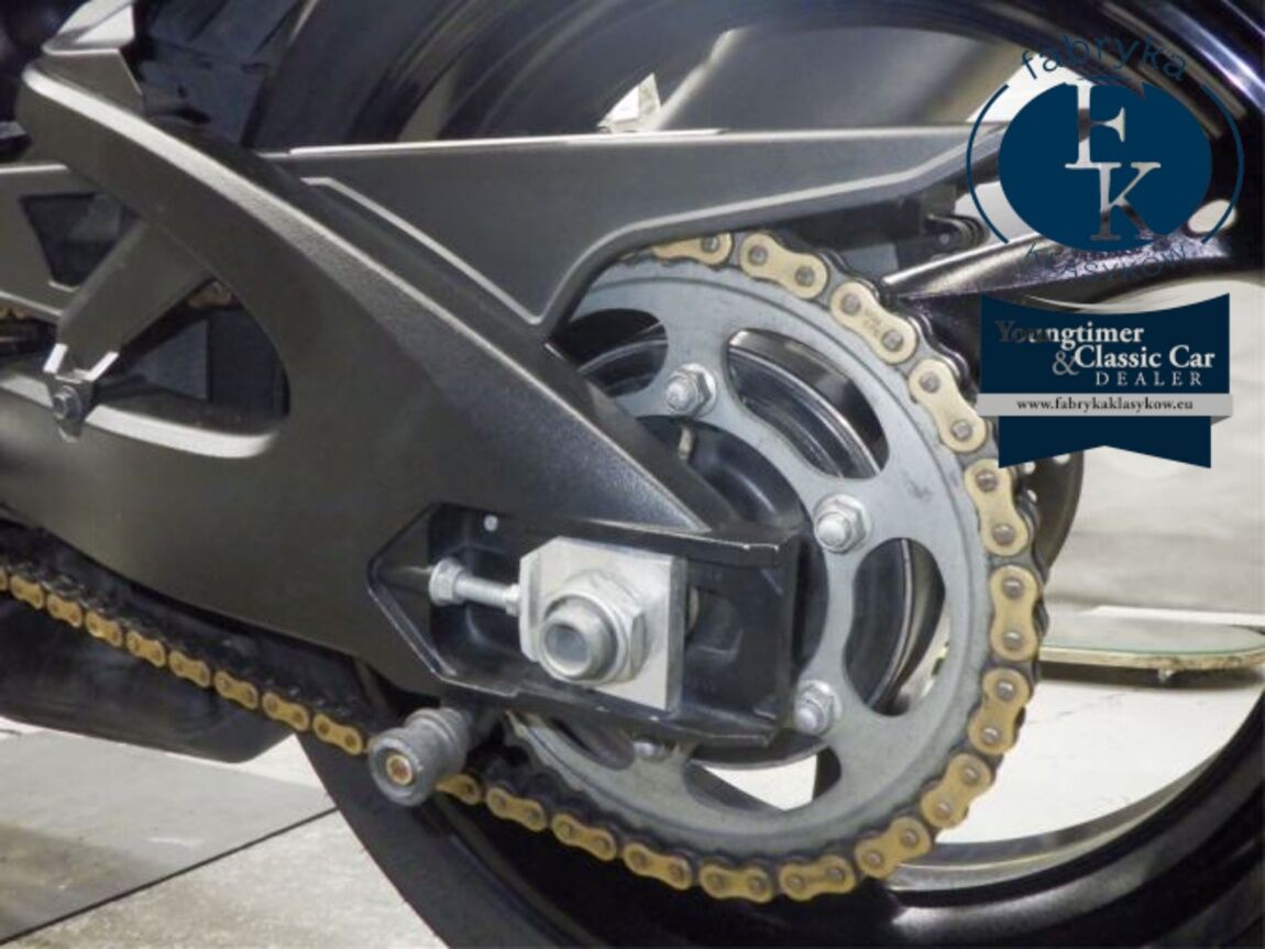 SUZUKI GSX-R750 2014 - zdjęcie 26