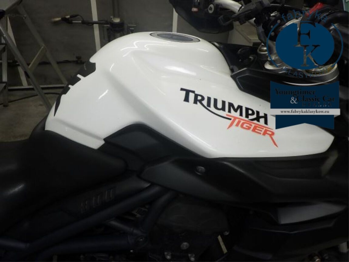 TRIUMPH TIGER 800 2013 - zdjęcie 18