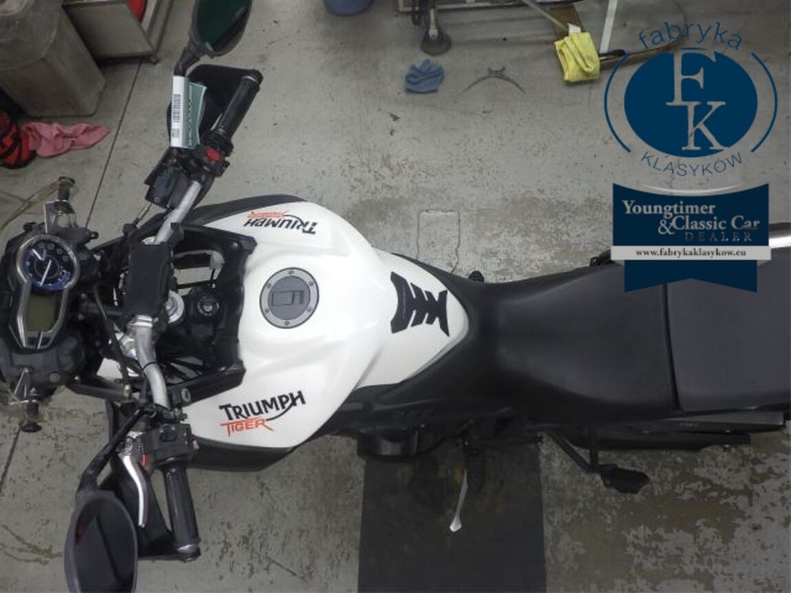 TRIUMPH TIGER 800 2013 - zdjęcie 32