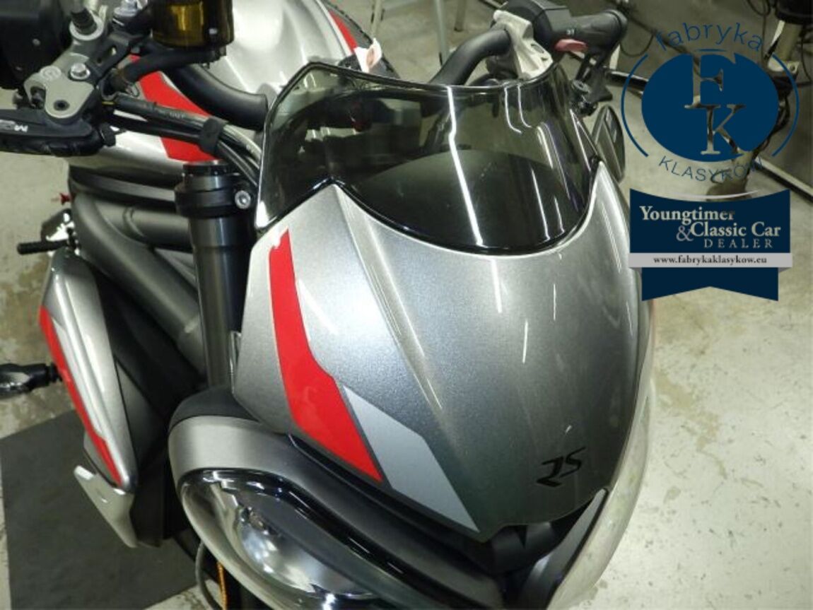 TRIUMPH STREET TRIPLE R 2020 - zdjęcie 19