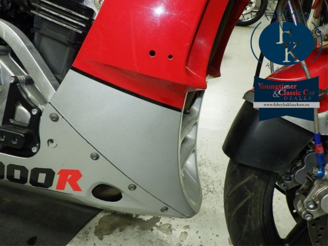 KAWASAKI GPZ900R 1987 - zdjęcie 19