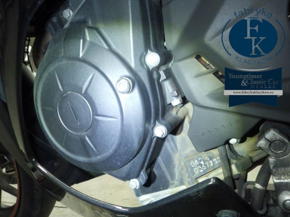 YAMAHA YZF-R25A - zdjęcie 12