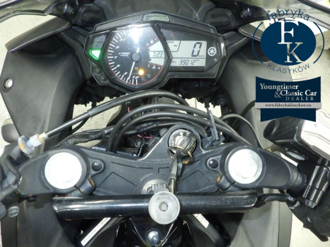 YAMAHA YZF-R25A - zdjęcie 13
