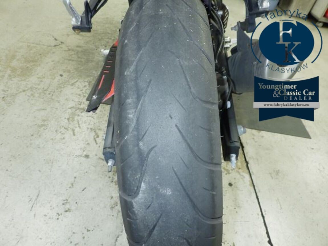 YAMAHA YZF-R25A - zdjęcie 26