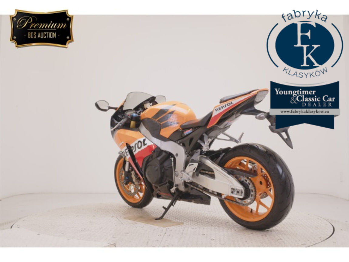 HONDA CBR1000RR 2013 - zdjęcie 7