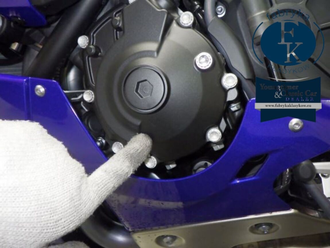 YAMAHA YZF-R1 2025 - zdjęcie 9