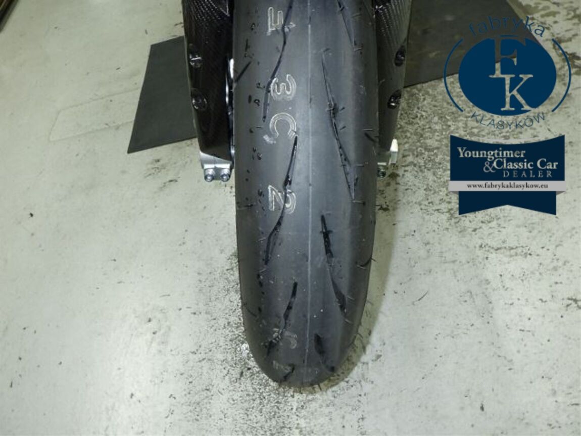 YAMAHA YZF-R1M 2026 - zdjęcie 21