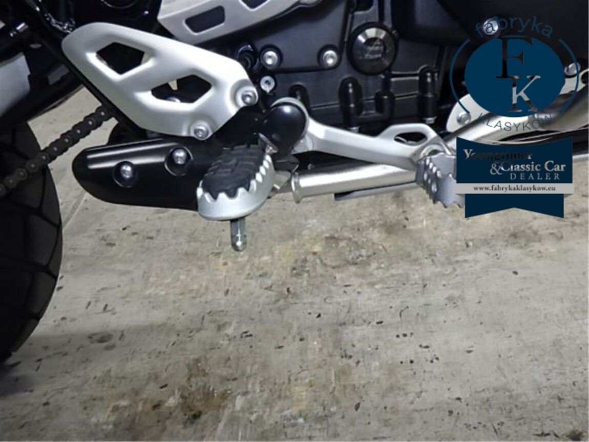 TRIUMPH SCRAMBLER 1200XE 2025 - zdjęcie 30
