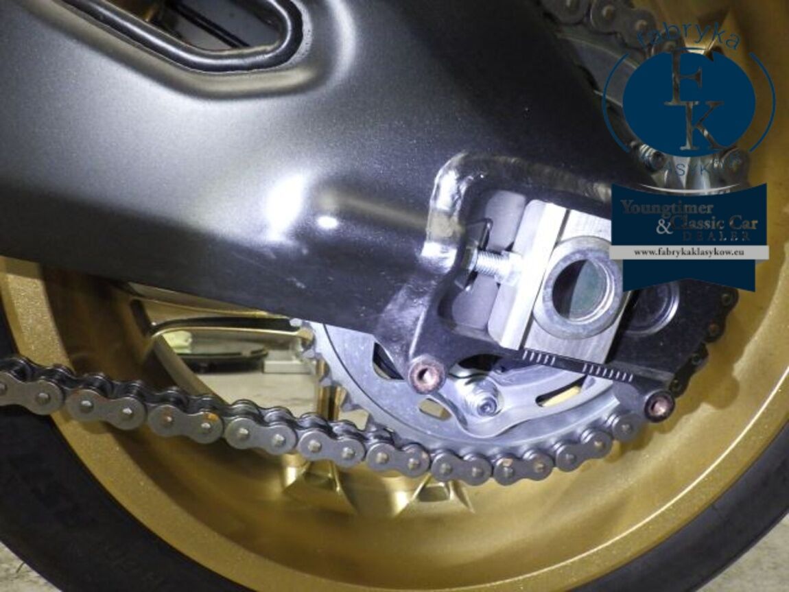 YAMAHA YZF-R1 2022 - zdjęcie 26