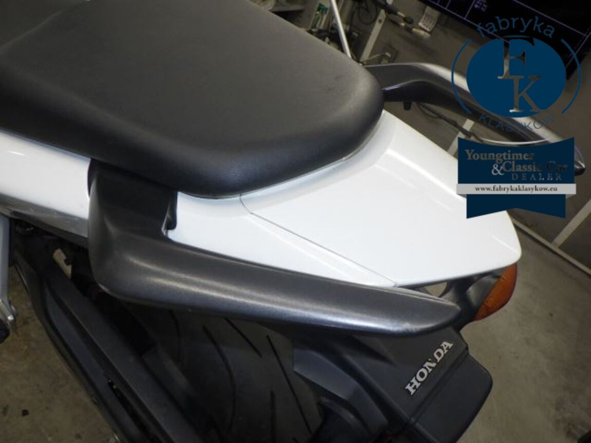 HONDA CB400F 2016 - zdjęcie 19