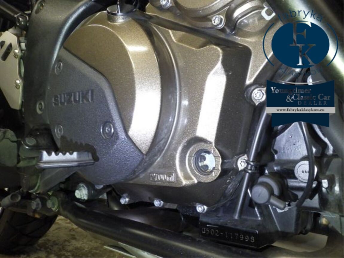 SUZUKI V STROM 1050DE 2023 - zdjęcie 12