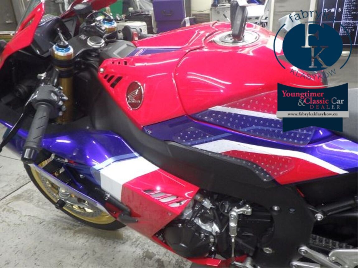 HONDA CBR1000RR-RSP 2023 - zdjęcie 18