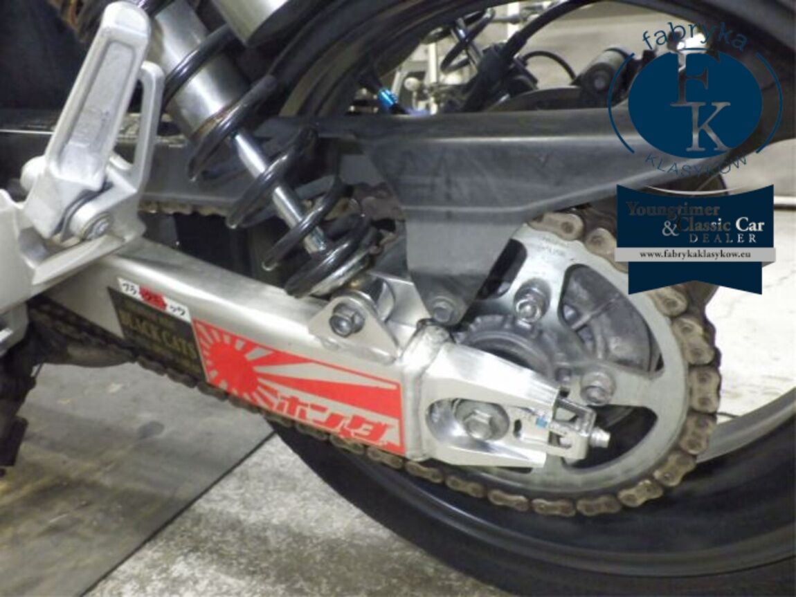 HONDA CB400SFV-4ABS 2010 - zdjęcie 28