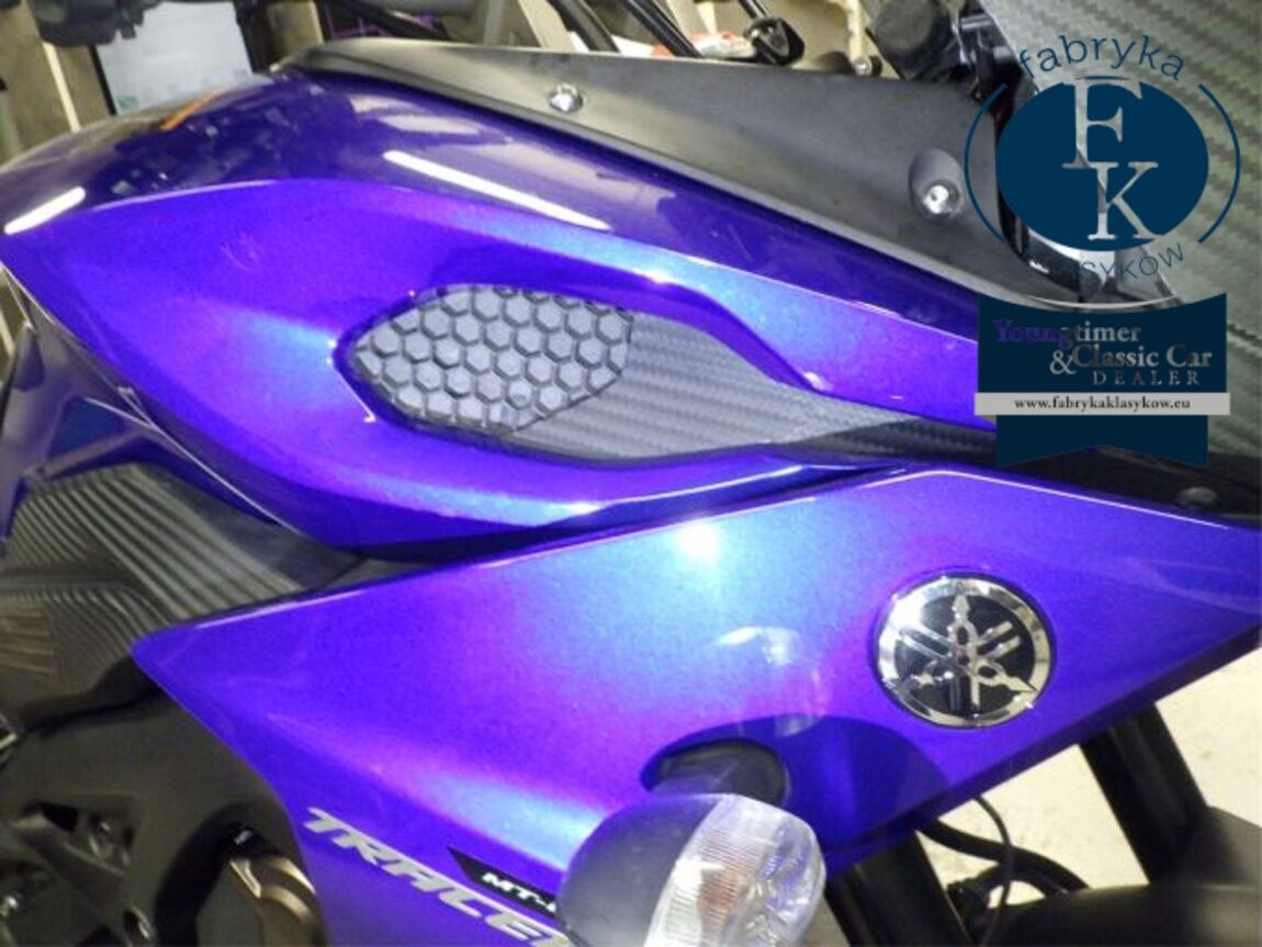 YAMAHA MT-09 2017 - zdjęcie 19