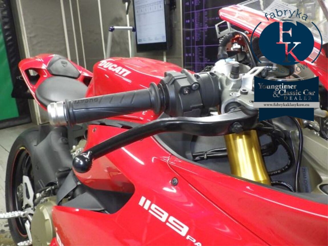 DUCATI 1199 PANIGALE S 2012 - zdjęcie 24