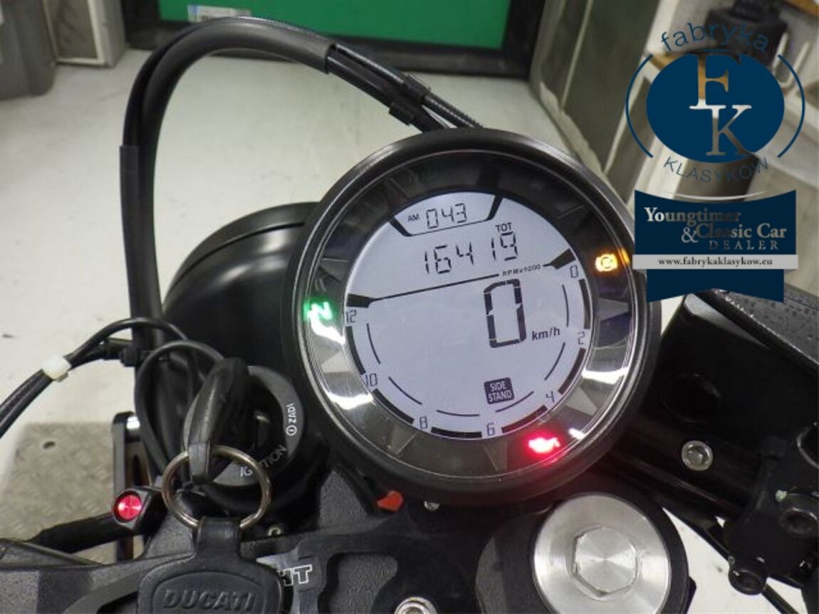 DUCATI SCRAMBLER SIXTY2 2016 - zdjęcie 13