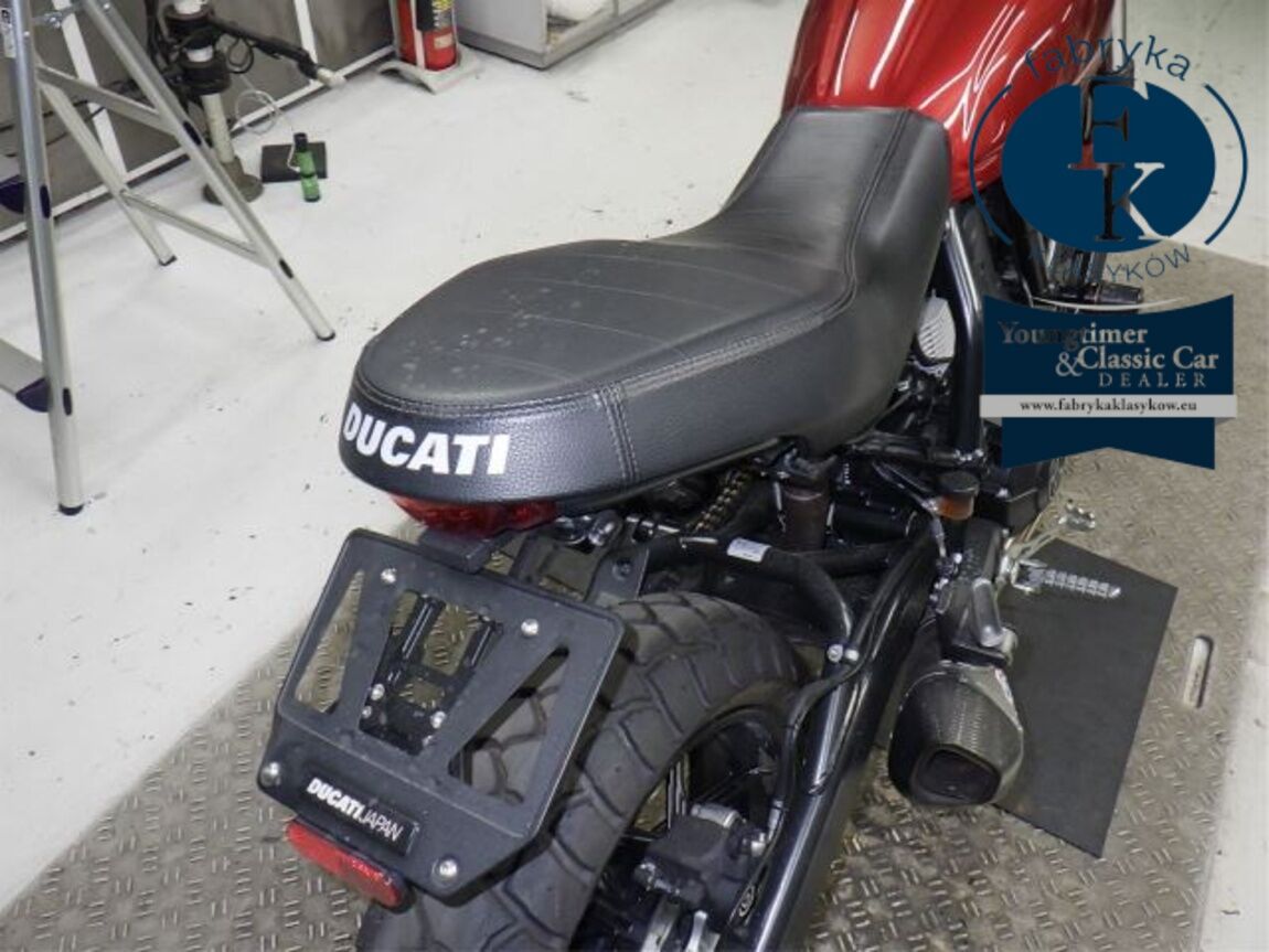 DUCATI SCRAMBLER SIXTY2 2016 - zdjęcie 19