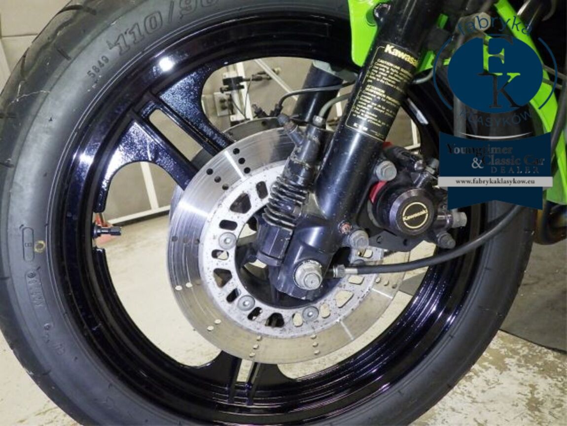 KAWASAKI GPZ750 1985 - zdjęcie 24