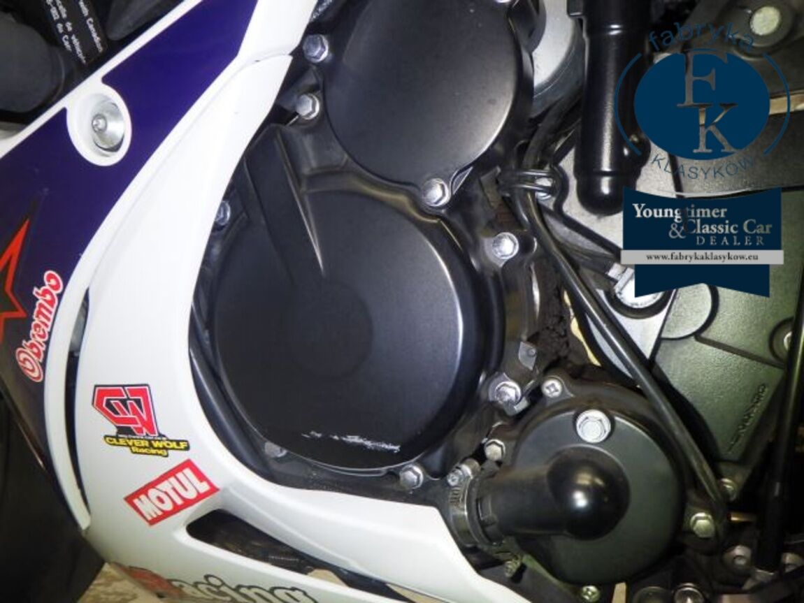 SUZUKI GSX-R750 2016 - zdjęcie 13