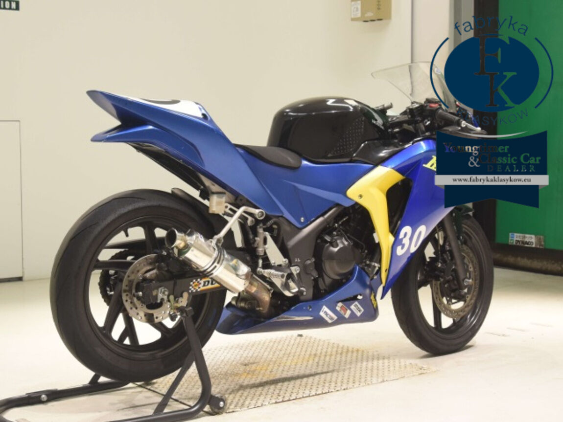 HONDA CBR250R  - zdjęcie 6
