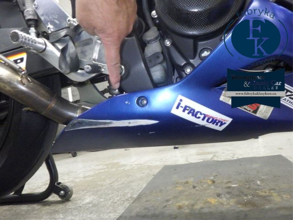HONDA CBR250R  - zdjęcie 18