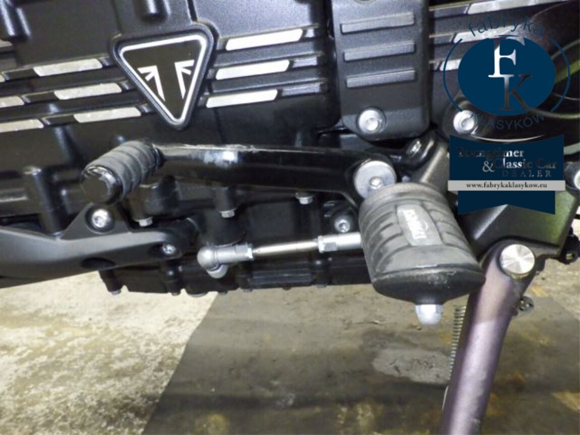 TRIUMPH ROCKET III STORM R 2025 - zdjęcie 29