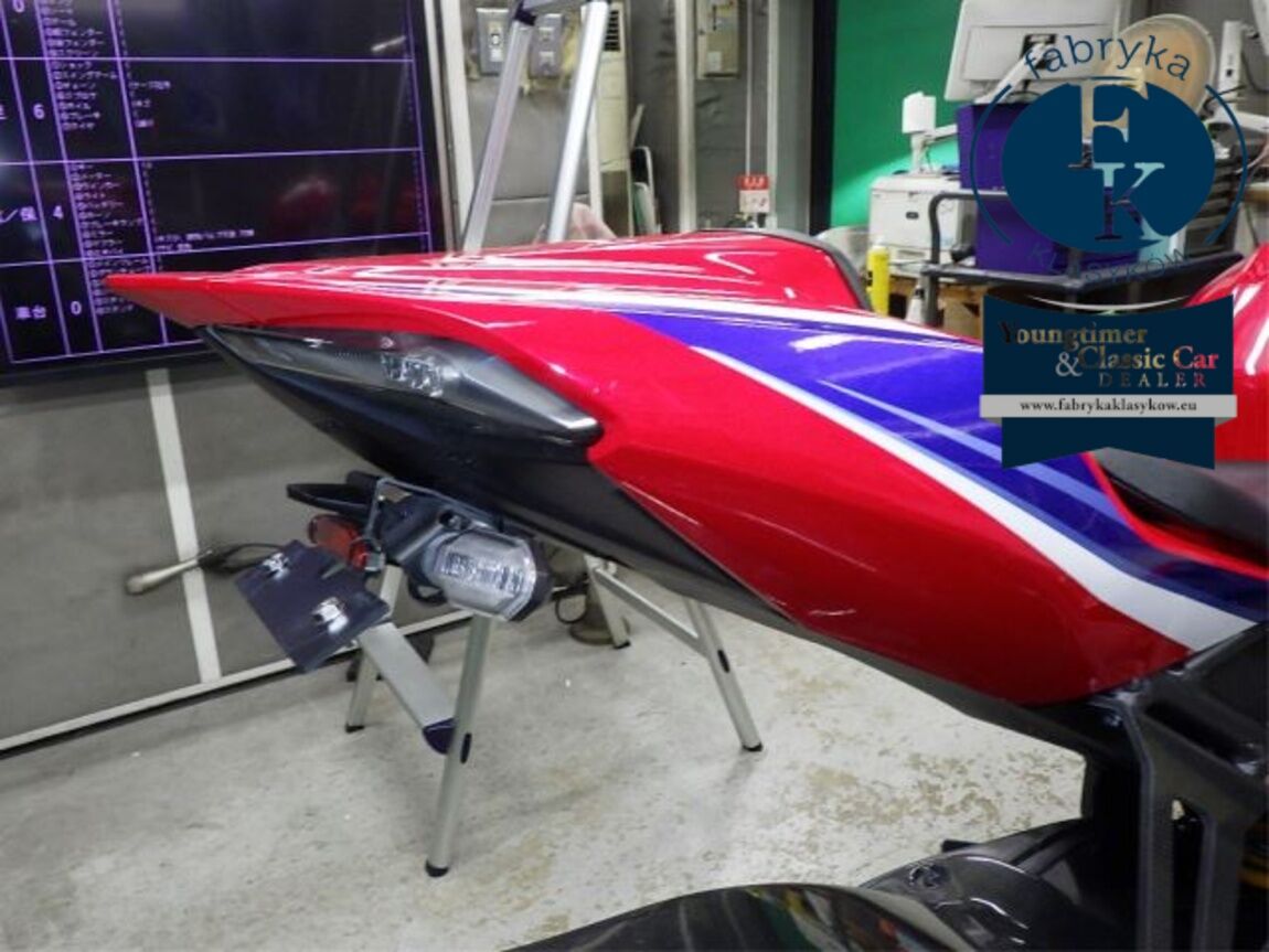 HONDA CBR1000RR-RSP 2022 - zdjęcie 17