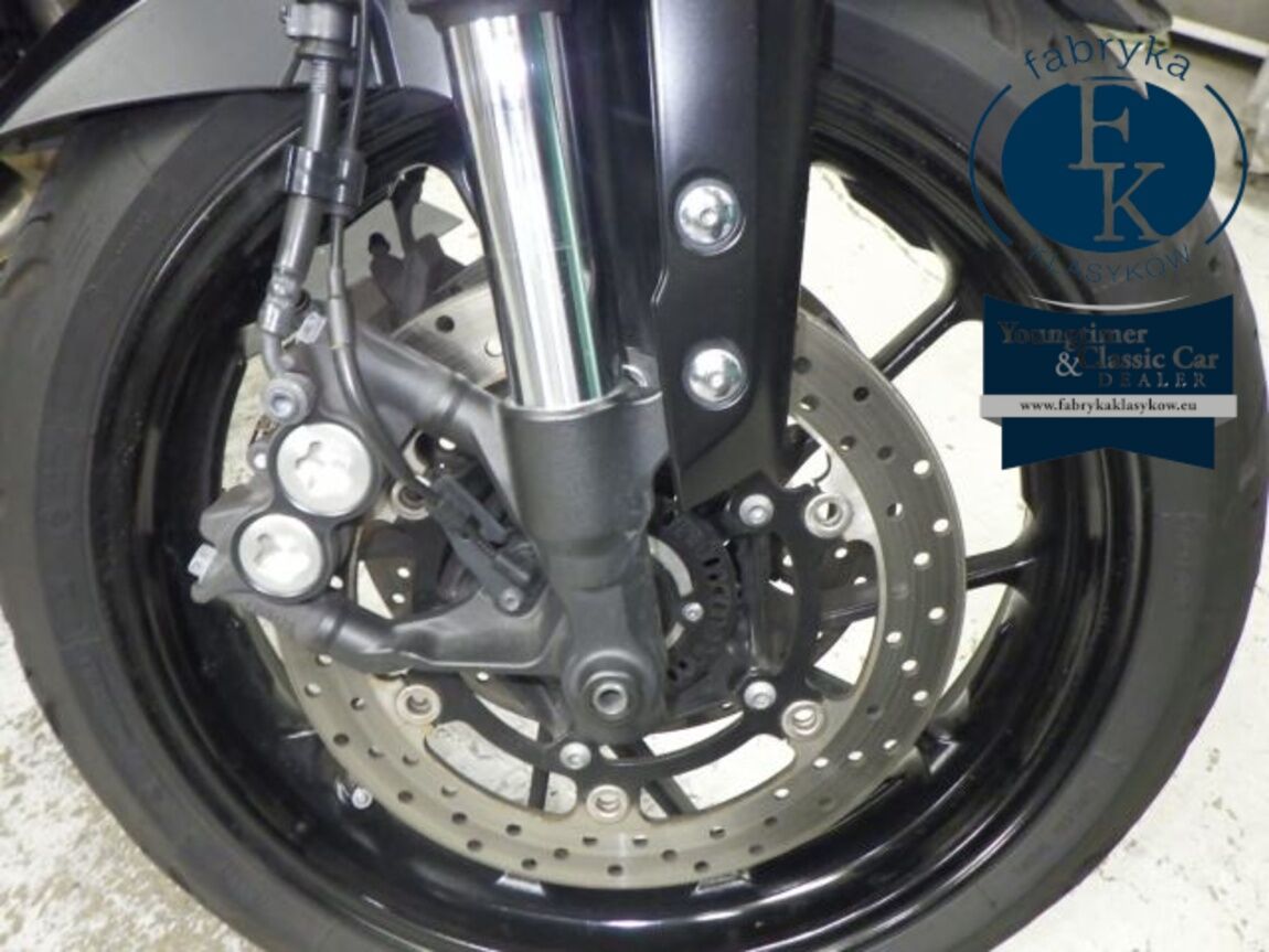 YAMAHA MT-09A 2017 - zdjęcie 24