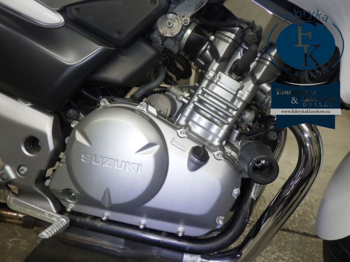 SUZUKI GSR250  - zdjęcie 9