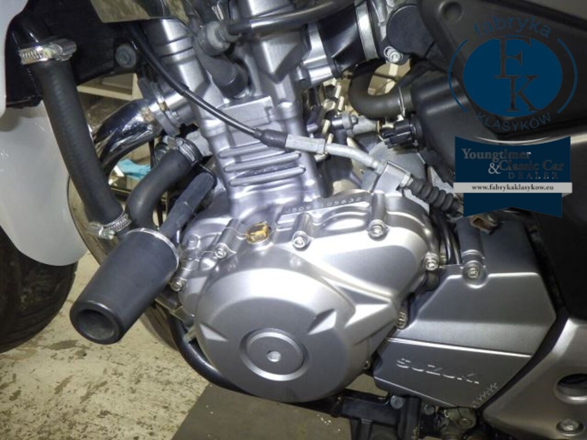 SUZUKI GSR250  - zdjęcie 12