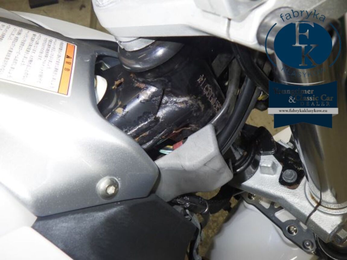 SUZUKI GSR250  - zdjęcie 30