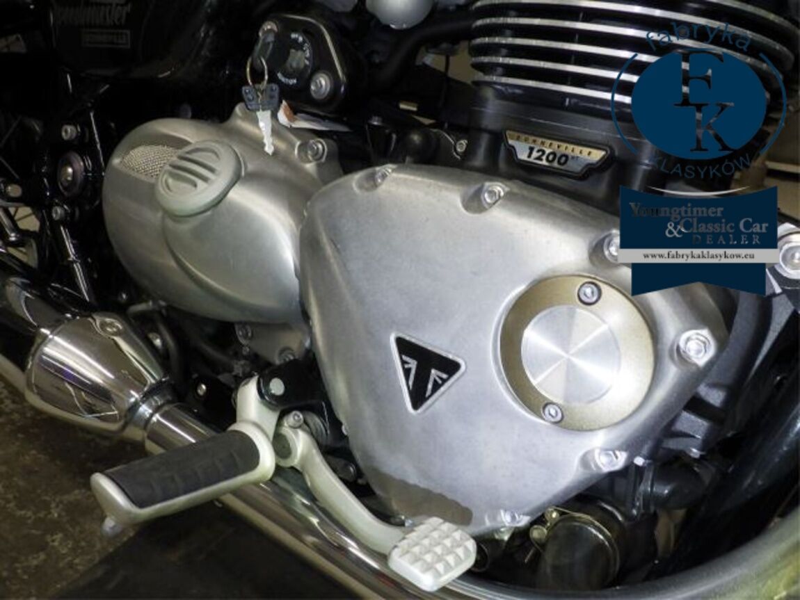 TRIUMPH BONNEVILLE SPEED MA 2021 - zdjęcie 12