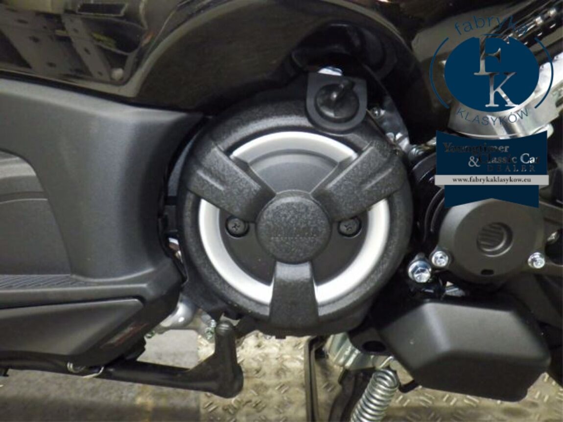YAMAHA T-MAX560T 2026 - zdjęcie 9