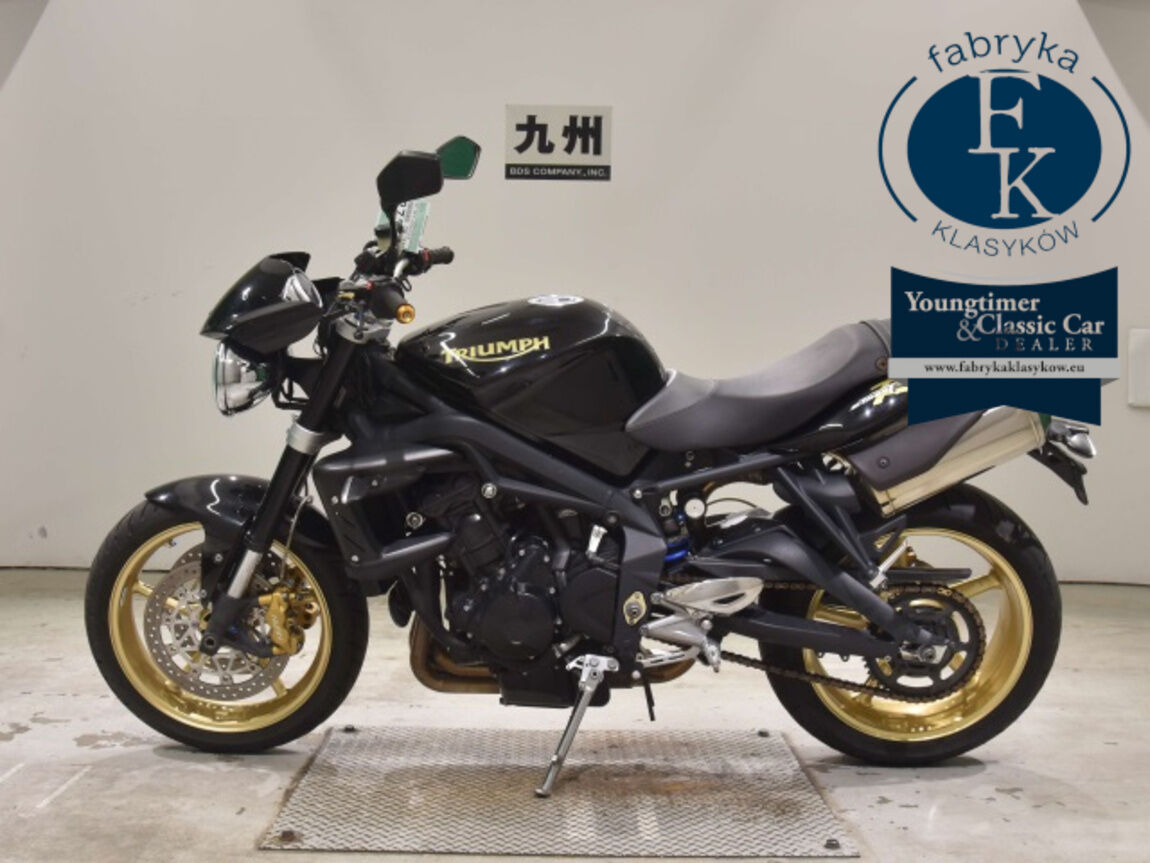 TRIUMPH STREET TRIPLE R 2011 - zdjęcie 3