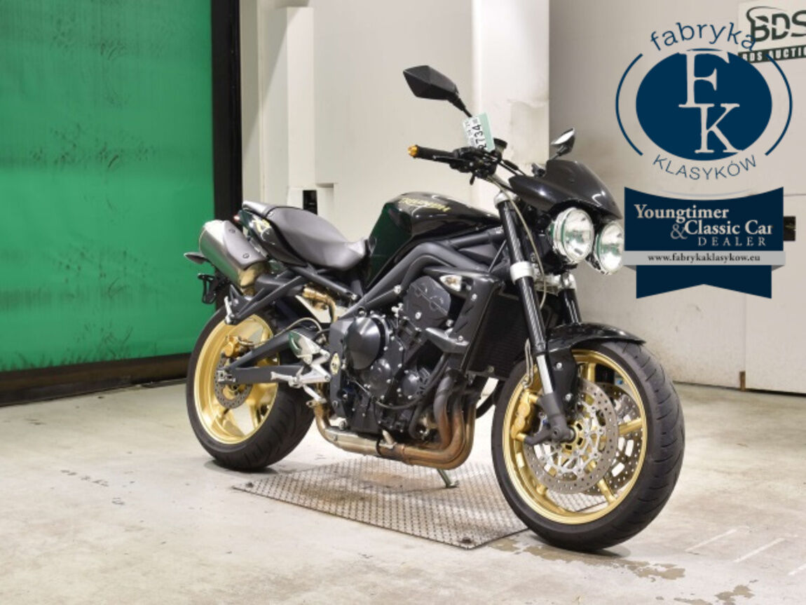 TRIUMPH STREET TRIPLE R 2011 - zdjęcie 4