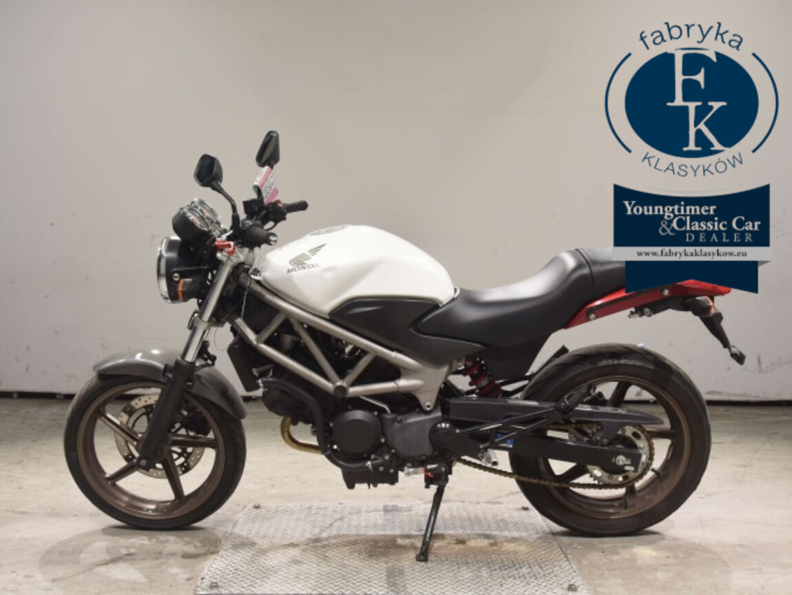 HONDA VTR250  - zdjęcie 3