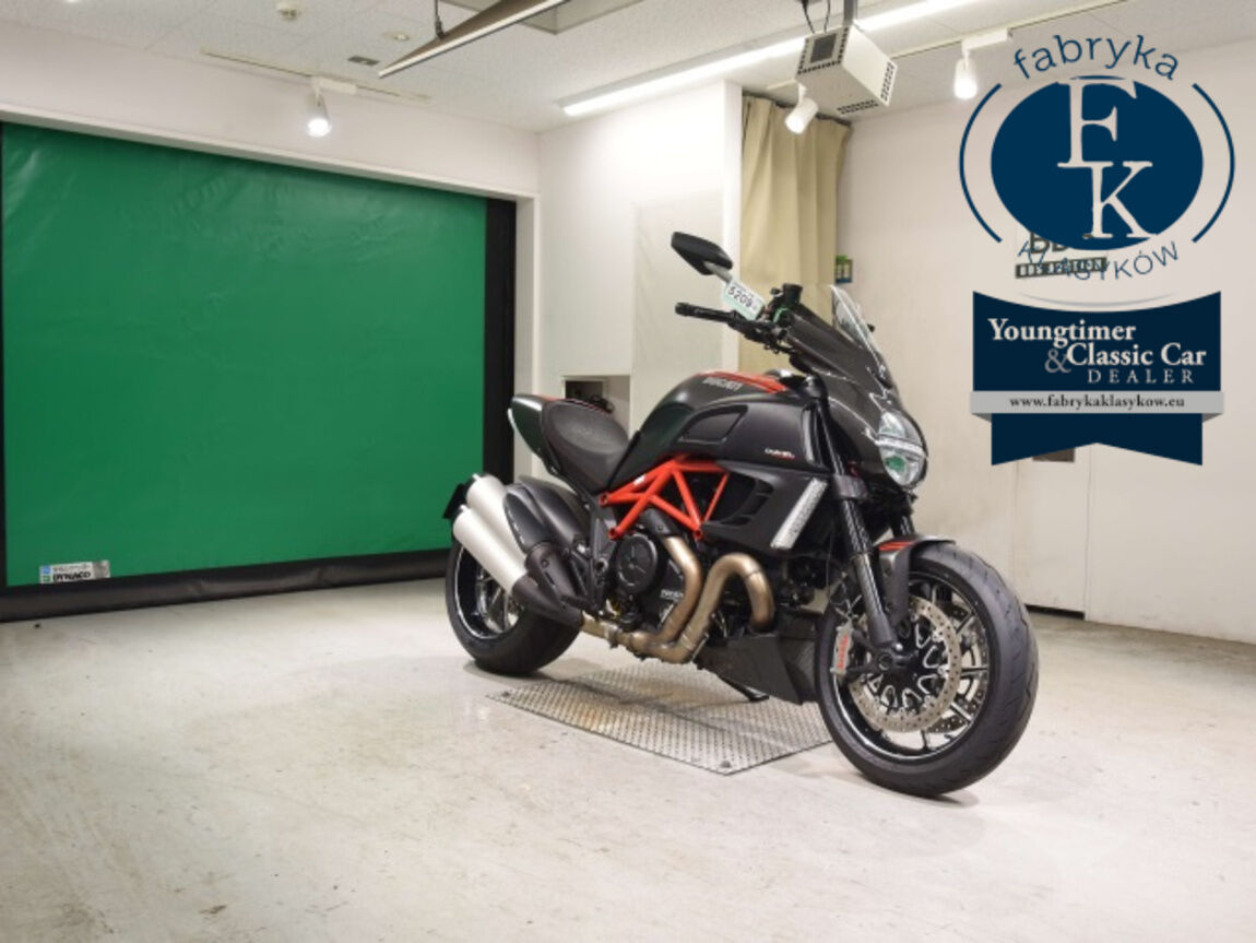 DUCATI DIAVEL CARBON 2014 - zdjęcie 4