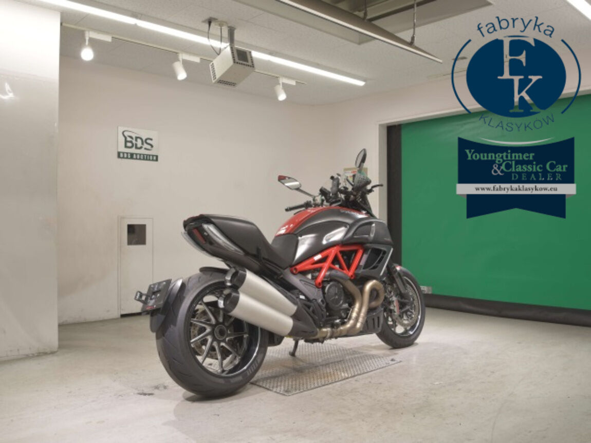 DUCATI DIAVEL CARBON 2014 - zdjęcie 6