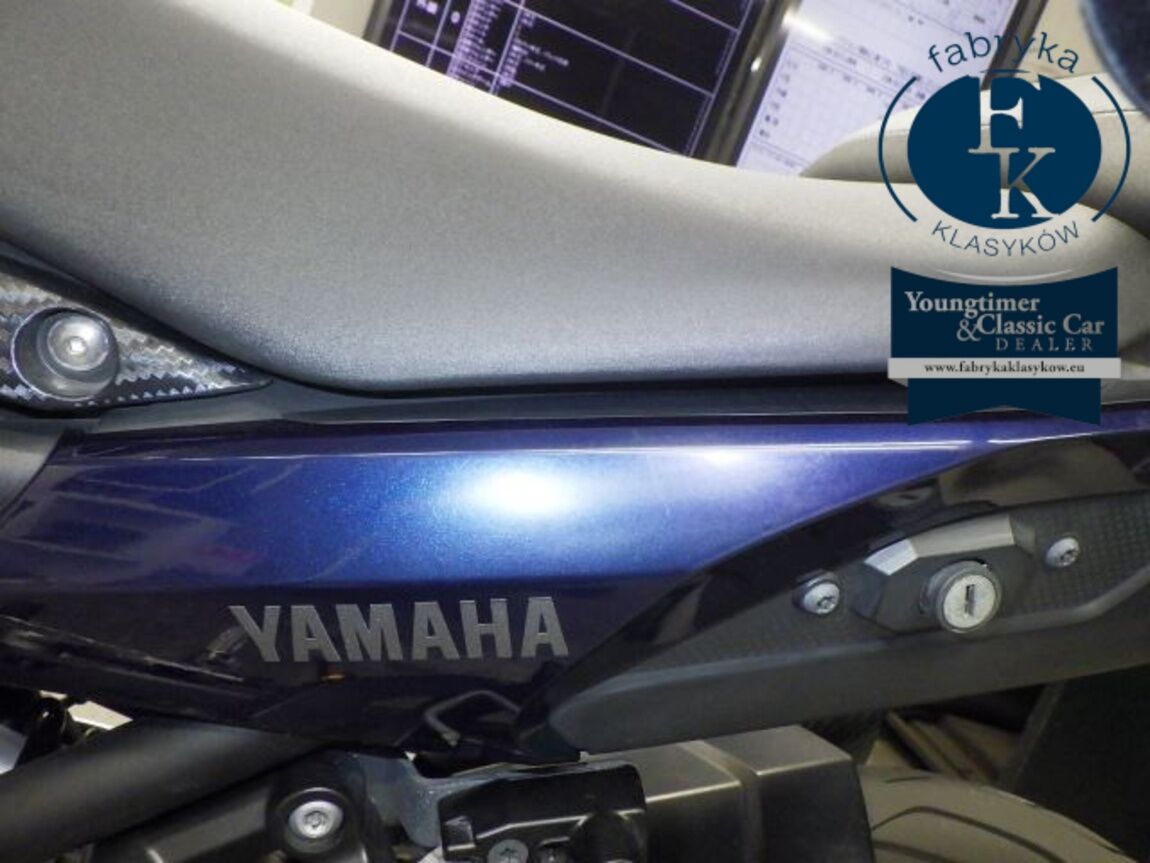 YAMAHA MT-09 2016 - zdjęcie 19